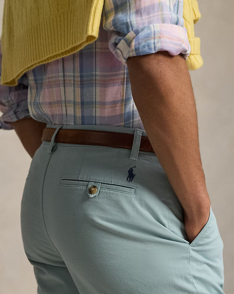 9-Inch Bedford Classic Fit Chino Short