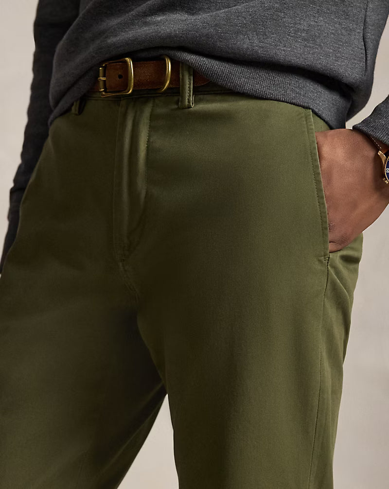 Stretch Straight Fit Washed Chino Pant
